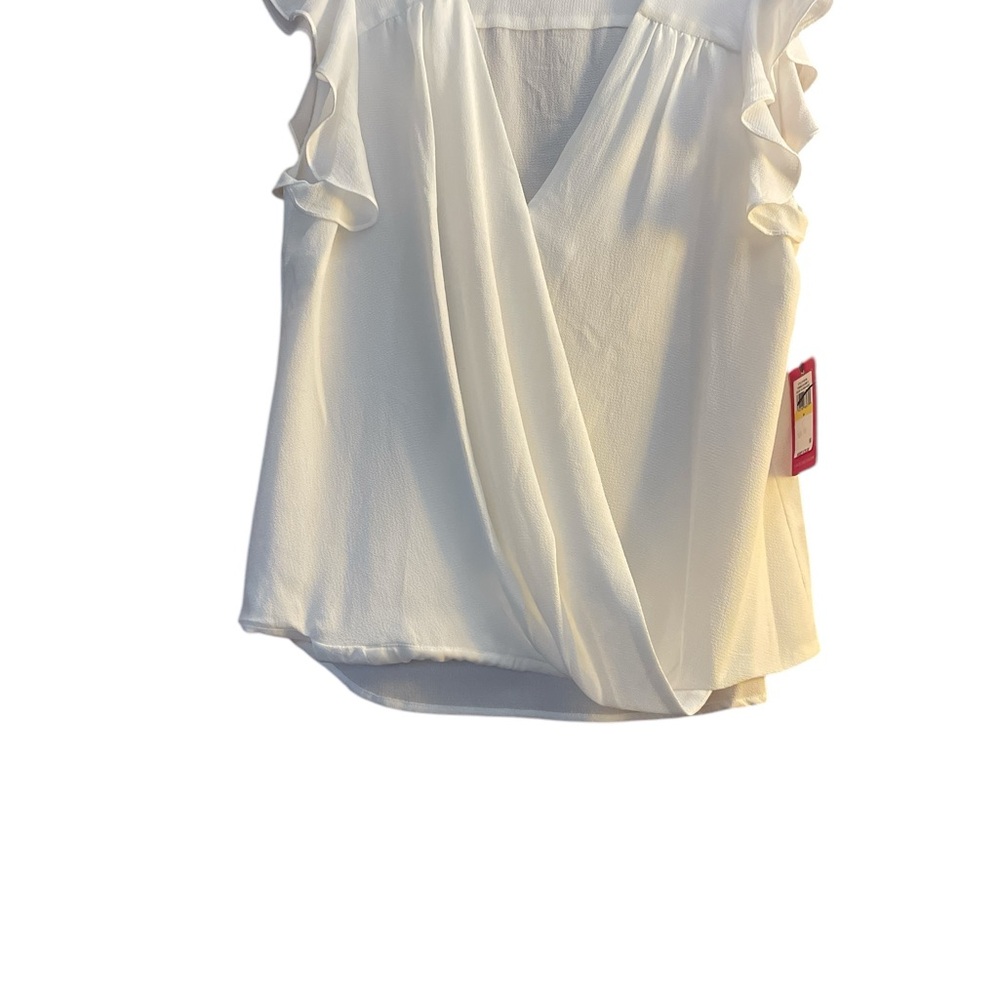 Elegant White Ruffle Sleeve Top